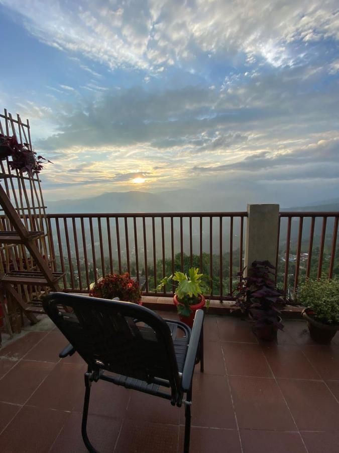 The River View Homestay Kurseong Екстер'єр фото